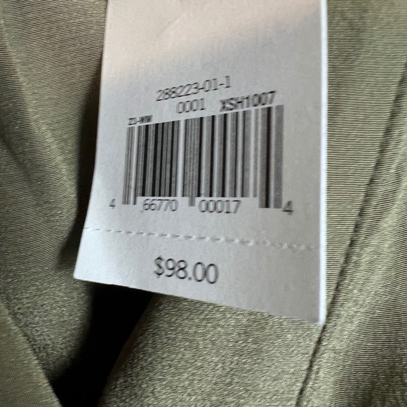 Banana Republic Women 100%Silk Blouse Mandarin Collar Olive Green Size Small NWT - Picture 7 of 9